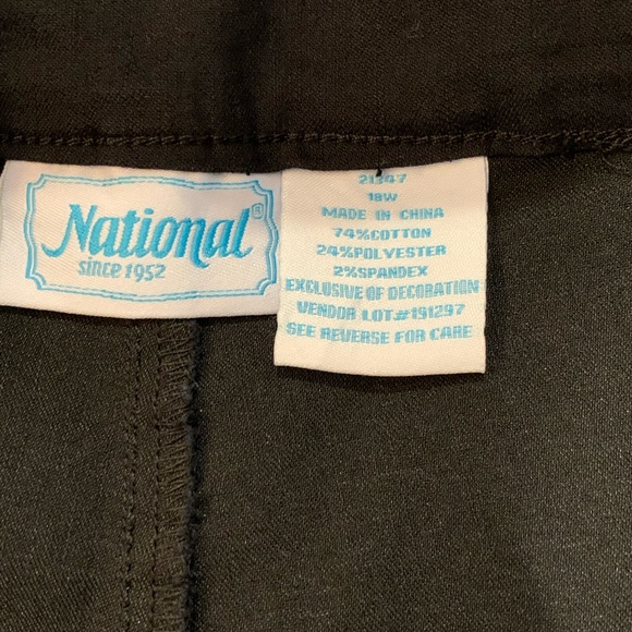 Black Pants with Eyelet - Picture 3 of 3